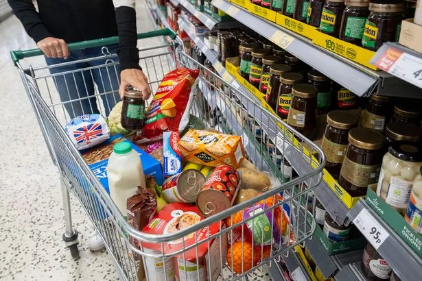 家庭受到警告，要做好准备应对每周食品店成本的又一次大幅上涨