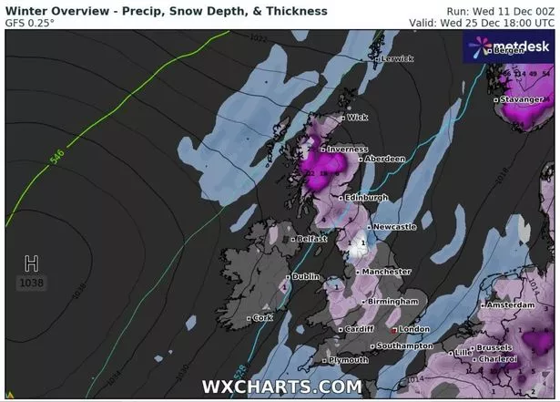 新的圣诞大雪地图显示英国被大雪覆盖，四个地区幸免