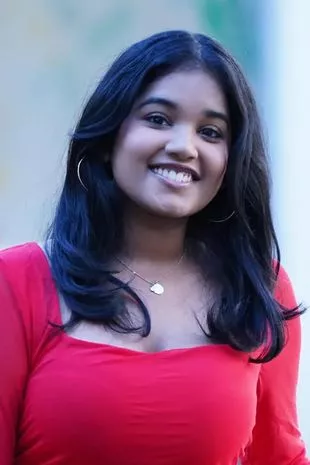 令人难以忘怀的照片显示了Sudiksha Konaki消失前的几个小时，因为令人毛骨悚然的理论出现了